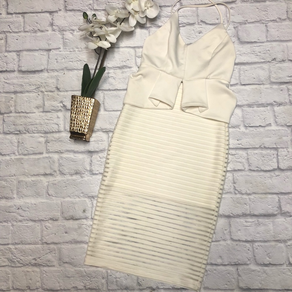 Delicate And Beautiful Sabora Cream Color Dress